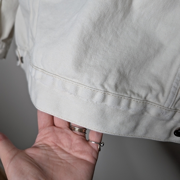 We The Free Jolene Trucker Distressed Denim Jacket Off White sz L - Picture 8 of 9